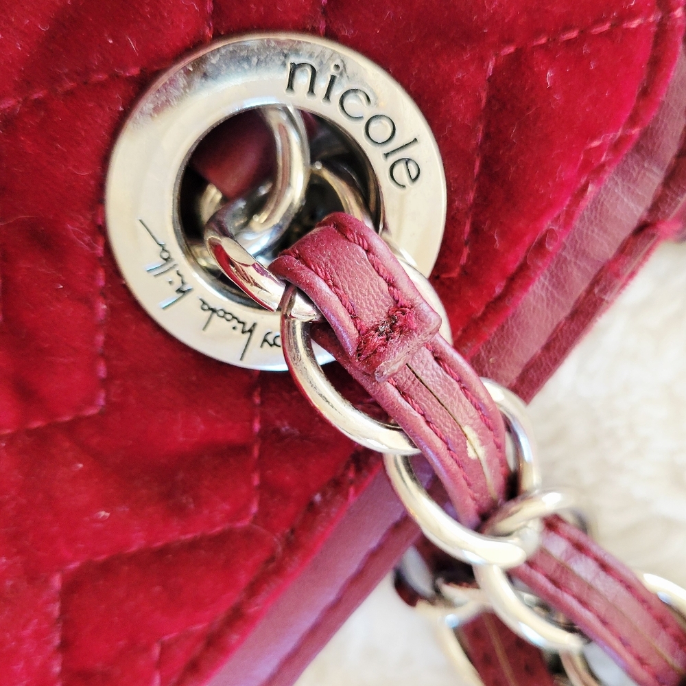 Nicole Miller Cranberry Red Velvet Shoulder Bag W Silver Chain Straps - Picture 7 of 12